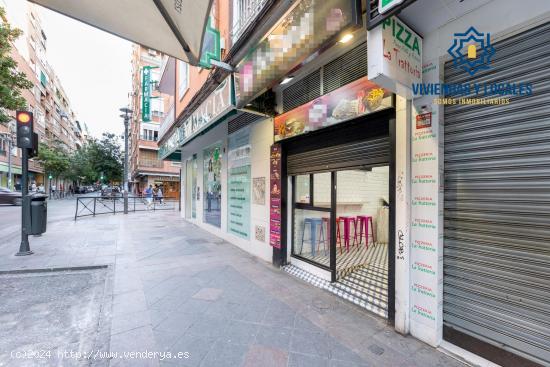 Venta de local en la Calle Pedro Antonio de Alarcón en Granada ¡¡Oportunidad única de inversión