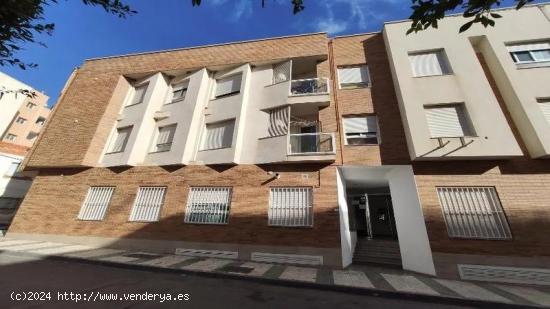 Piso en venta en El Parador de 2 dormitorios - ALMERIA