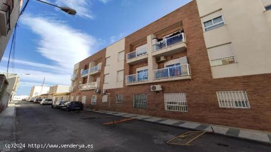 Piso en venta en El Parador de 2 dormitorios - ALMERIA