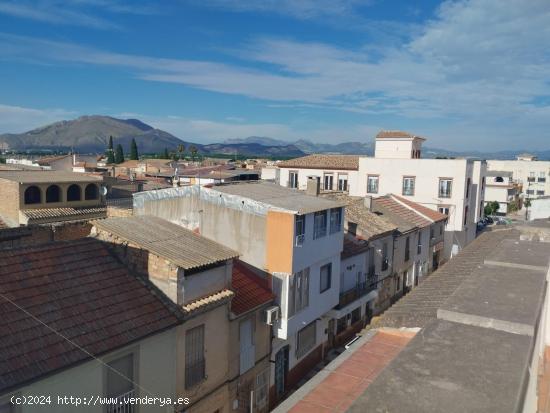 LOCAL o VIVIENDA - GRANADA