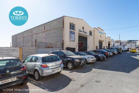 Nave industrial en el Poligono de Estepona - MALAGA