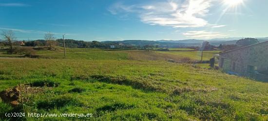 TERRENO URBANO AL SUR EN ZONA RESIDENCIAL - CANTABRIA