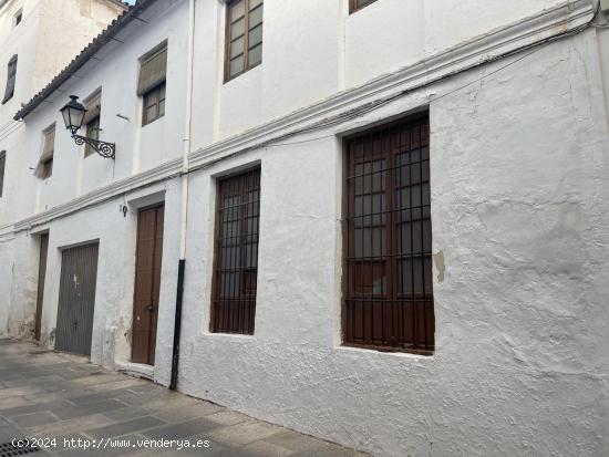 CASAS PARA REFORMAR MUY BIEN SITUADAS¡¡¡¡ - MALAGA