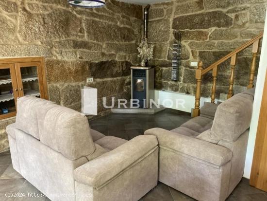 CASA RURAL ideal para uso vacacional o 2ª residencia, en RAIRIZ DE VEIGA. - ORENSE