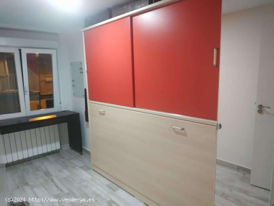 Habitación en piso compartido en Zaragoza - ZARAGOZA