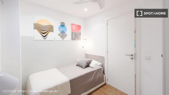 Habitaciones en alquiler en el apartamento de 5 dormitorios en Camins Al Grau - VALENCIA