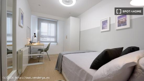 Habitaciones en alquiler en el apartamento de 5 dormitorios en Camins Al Grau - VALENCIA