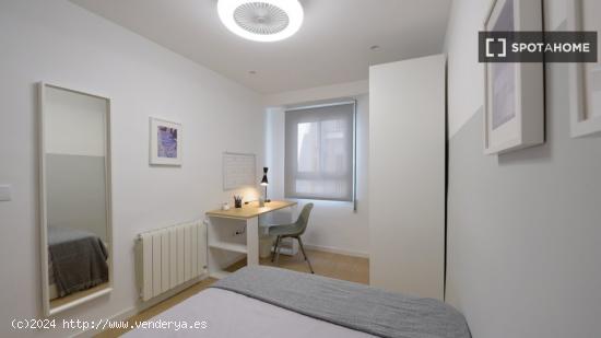 Habitaciones en alquiler en el apartamento de 5 dormitorios en Camins Al Grau - VALENCIA