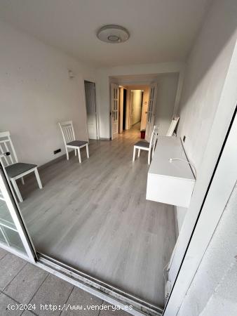 Apartamento entero de 2 dormitorios en Barcelona. - BARCELONA