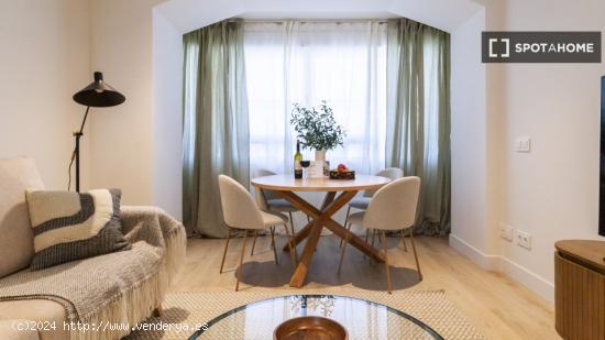 Apartamento de 2 dormitorios en alquiler en Chamartín, Madrid - MADRID