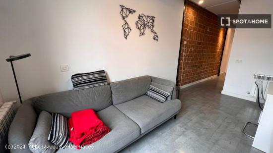 Apartamento de 2 dormitorios en alquiler en El Viso - MADRID