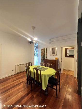 Apartamento de 2 habitaciones en alquiler en Atocha - MADRID