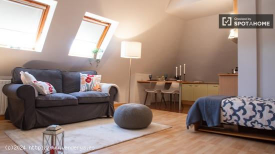 Apartamento tipo estudio en alquiler en Majadahonda - MADRID