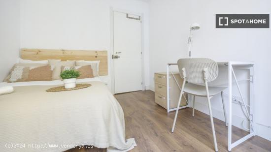 Habitación en piso compartido en valència - VALENCIA