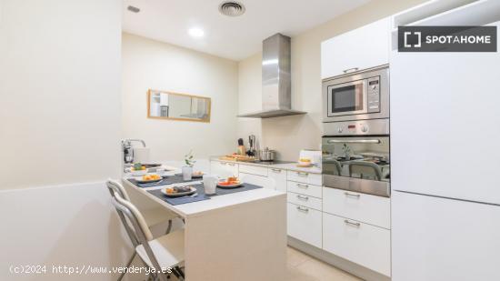 Apartamento entero de 3 habitaciones en Barcelona. - BARCELONA