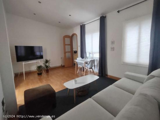  Apartamento entero de 1 dormitorio en Barcelona - BARCELONA 