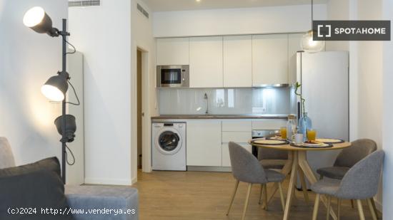 Apartamento completo de 1 dormitorio en Málaga - MALAGA