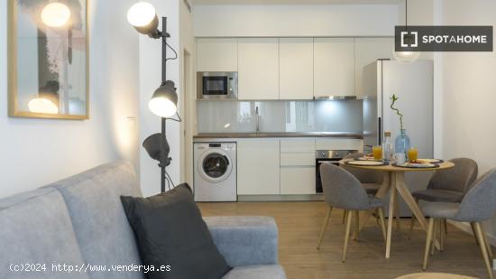 Apartamento completo de 1 dormitorio en Málaga - MALAGA