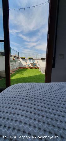  Se alquila habitación en piso de 3 habitaciones en Sant Adrià De Besòs - BARCELONA 