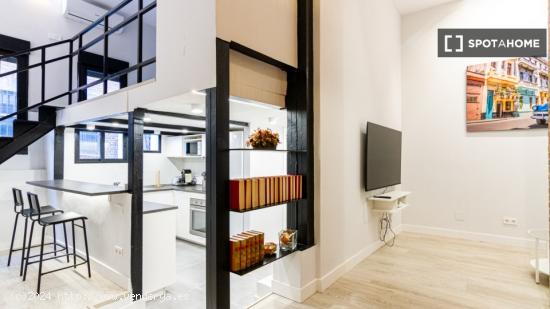 Moderno apartamento amueblado en La Latina - MADRID