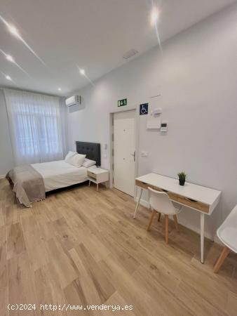 Apartamento de 1 dormitorio en alquiler en Hortaleza - MADRID