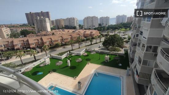 Apartamento completo de 2 dormitorios en Alicante (Alacant) - ALICANTE