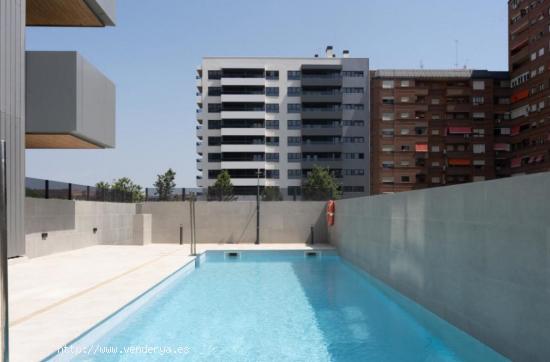 Piso en venta muy amplio con panorama a Valencia centro - VALENCIA