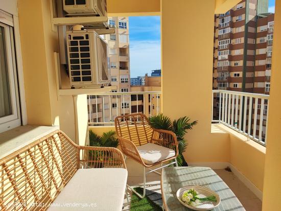 Venta Piso reformado  con vistas a la Playa Victoria, Cádiz - CADIZ