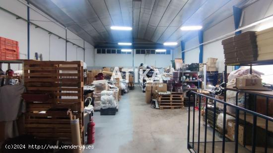 Nave industrial con buena ubicación a la venta en Ontinyent - VALENCIA