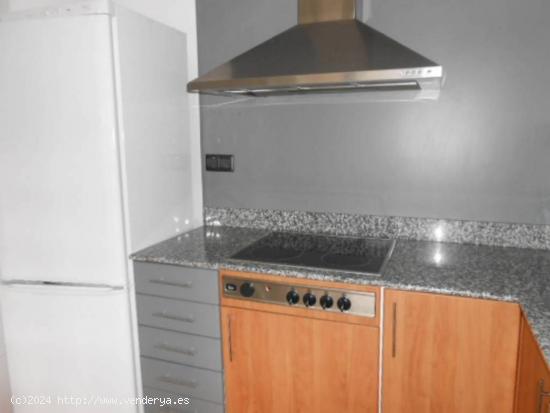 PISO EN VENTA - IDEAL INVERSORES RENTABILIDAD 480€ - BARCELONA