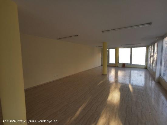 LOCAL COMERCIAL DE OBRA NUEVA EN VENTA - BARCELONA