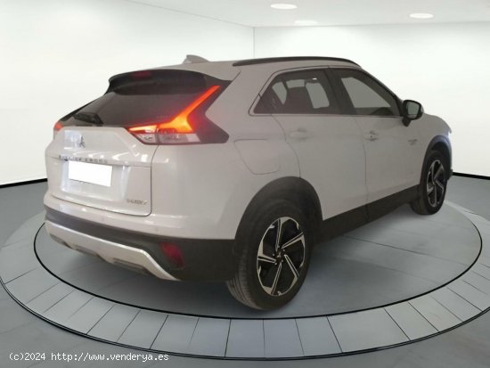 Mitsubishi Eclipse CROSS 2.4 PHEV KAITEKI AUTO 4WD - Alcorcon