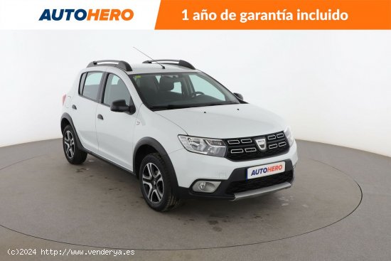 Dacia Sandero 0.9 TCe SL Nomada - 