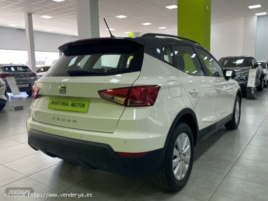 Seat Arona Style Go2 Eco. 1.0 TSI 110CV de 2021 con 33.000 Km por 18.300 EUR. en Malaga