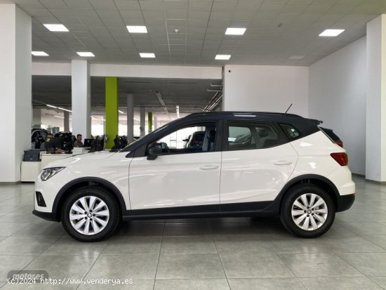 Seat Arona Style Go2 Eco. 1.0 TSI 110CV de 2021 con 33.000 Km por 18.300 EUR. en Malaga