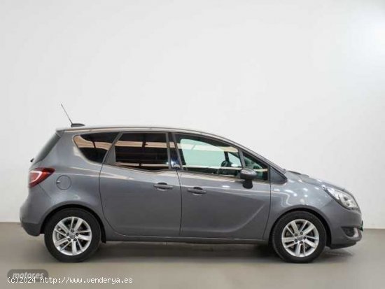 Opel Meriva Meriva 1.6CDTi S&S Ecoflex Selective de 2017 con 68.000 Km por 10.990 EUR. en Cadiz