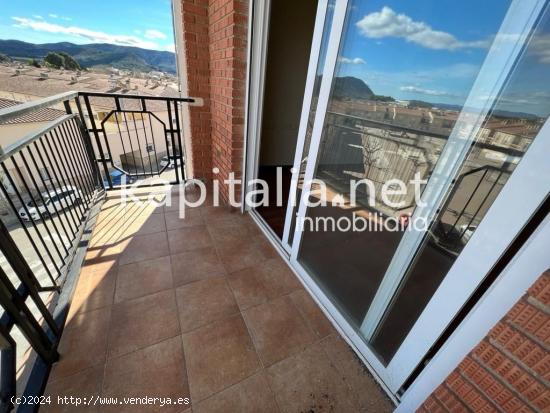 ESTUPENDO PISO A LA VENTA EN ALCUDIA DE CRESPINS - VALENCIA