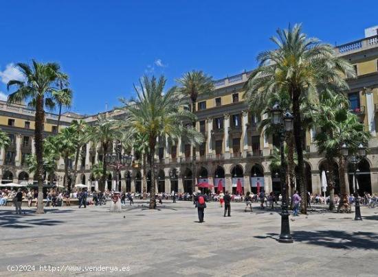 Edificio con varias viviendas. INVERSORES - BARCELONA