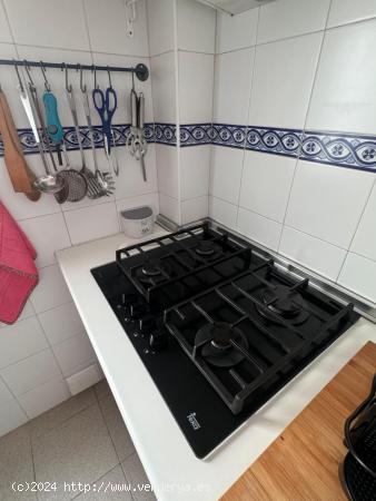 APARTAMENTO A 700 METROS DE LA PLAYA - CADIZ