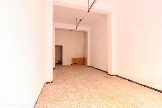 Local comercial en zona Santa Isabel - ALMERIA