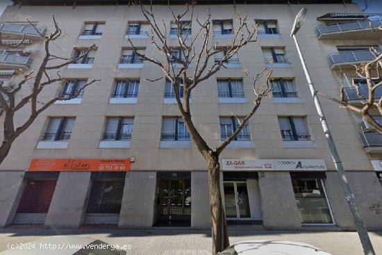 LOCAL COMERCIAL EN VENTA EN BARBERA DEL VALLES - BARCELONA