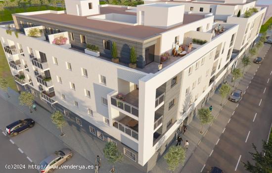  ¡¡¡RESIDENCIAL BABILONIA!!! PISO DE 4 DORMITORIOS CON TERRAZA Y PISCINA COMUNITARIA - BADAJOZ 