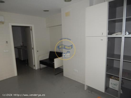 LOCAL COMERCIAL, CENTRICO EN ONTINYENT - VALENCIA