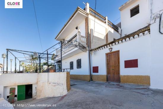 Casa con Vistas de Granada y una cueva - GRANADA