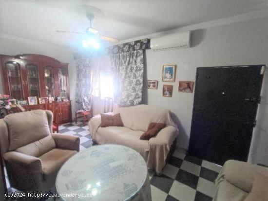 VENTA DE CASA CON LOCAL EN ZONA SUR - CADIZ