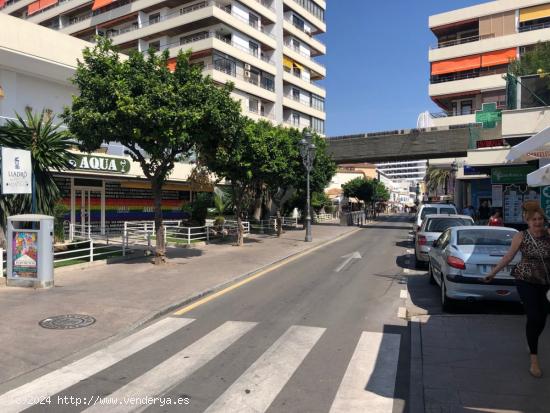 Parking junto Nogalera, Casablanca y San Miguel - MALAGA