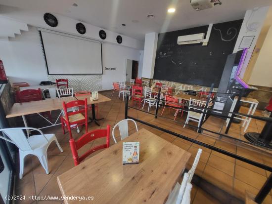 Se traspasa bar-cafeteria en pleno funcionamiento - BALEARES