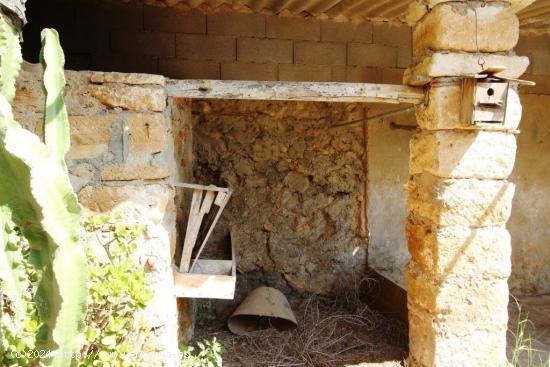 Casa para reformar en Sant Llorenç des Cardessar - BALEARES