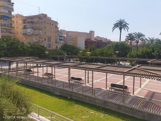 Se Vende en Crevillent - ALICANTE