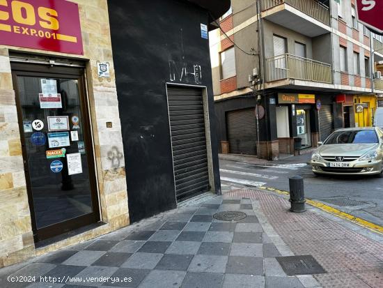 LOCAL COMERCIAL EN LA MEJOR ZONA DE ATARFE!! - GRANADA